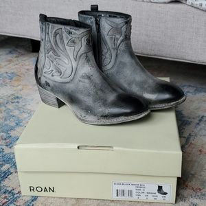 Roan by Bed Stu Elsia Distressed Ankle Boots